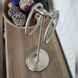 🛁Modona Counter Top Towel Stand, 17” Satin Nickel, NEW Model CTR02-SN - Elegant